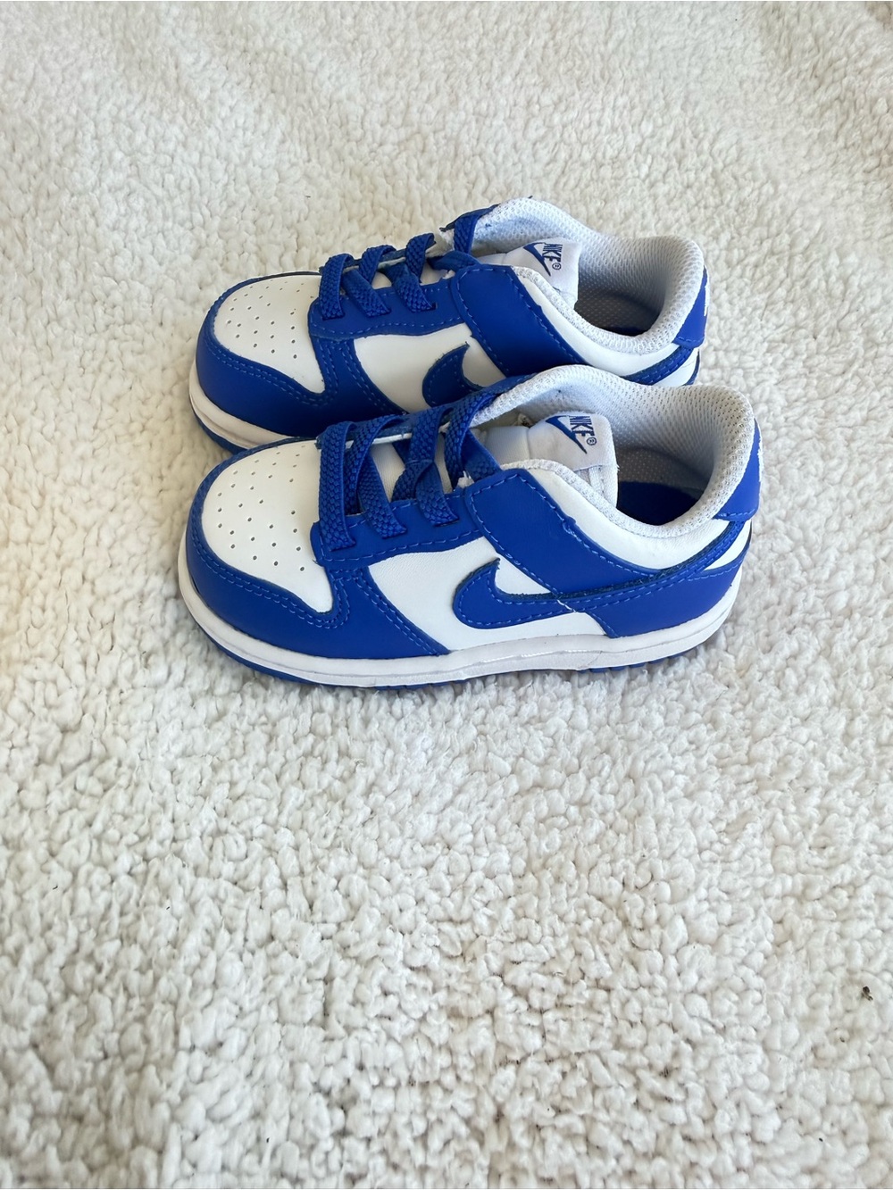 “SIZE 6C” NIKE DUNK LOW TODDLER WHITE HYPER ROYAL